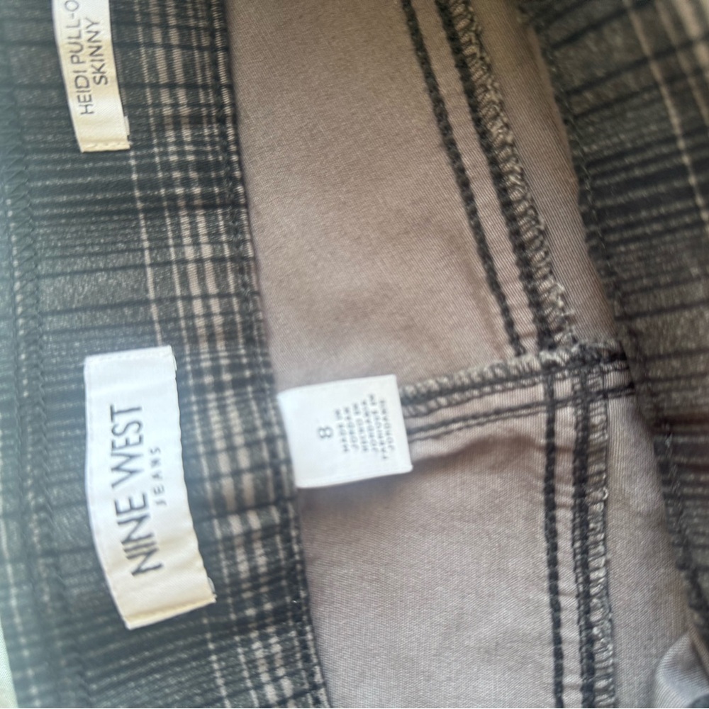 Nine West Charcoal Skinny Jeans - Picture 6 of 7